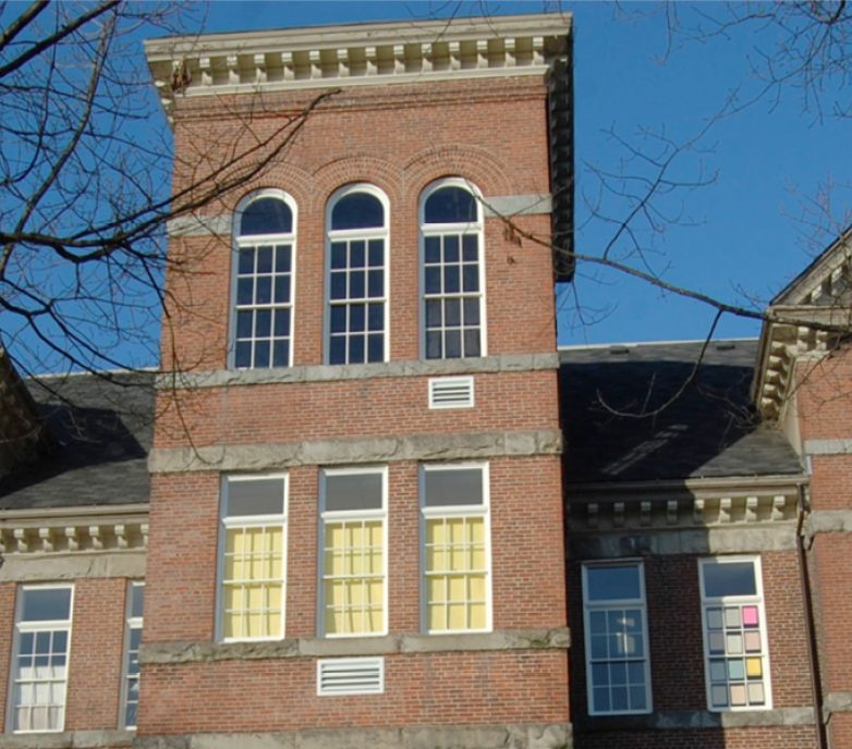 Lord Strathcona Elementary School: First Base Isolated Building in Canada