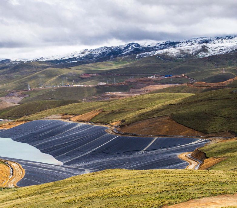 A Benchmark on In-Pit Tailings Disposal