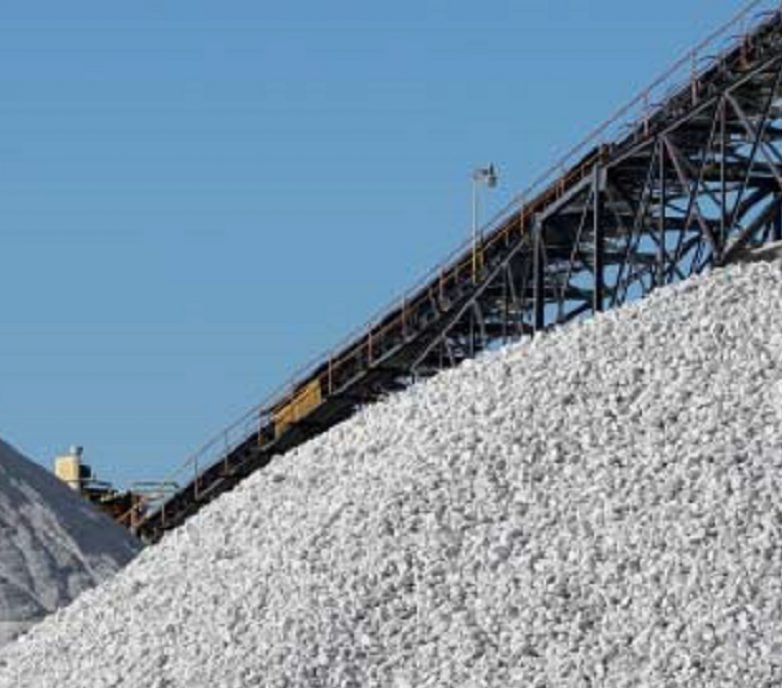 Queensland Fertilizer Project: Innovative dry handling and wet stacking technique used