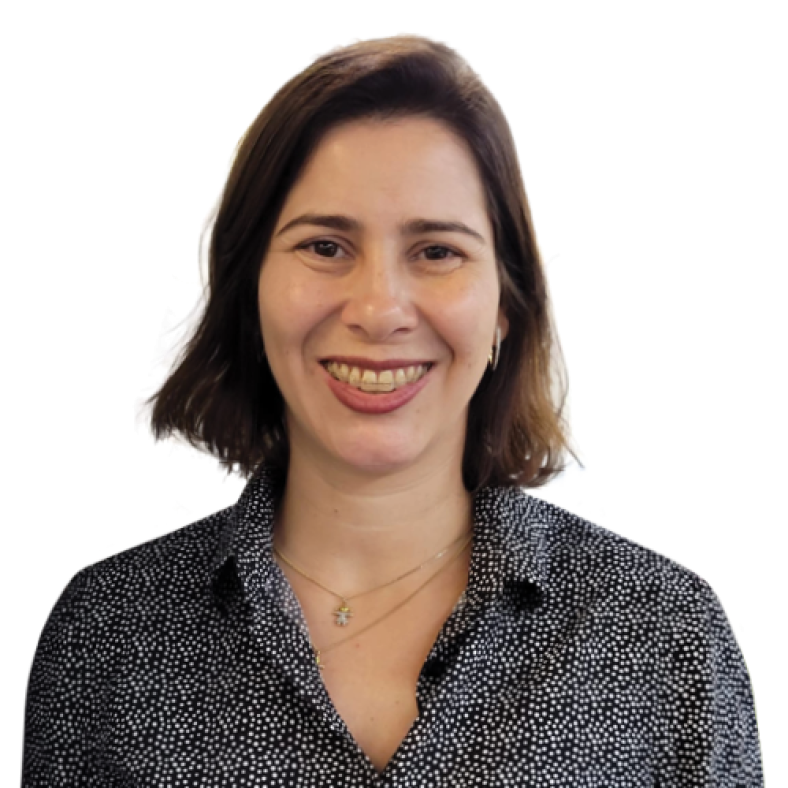 Headshot of Ana Cristina Calil Ramos