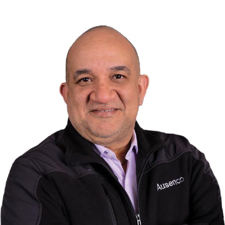 Headshot of Miguel Pinto Hernandez